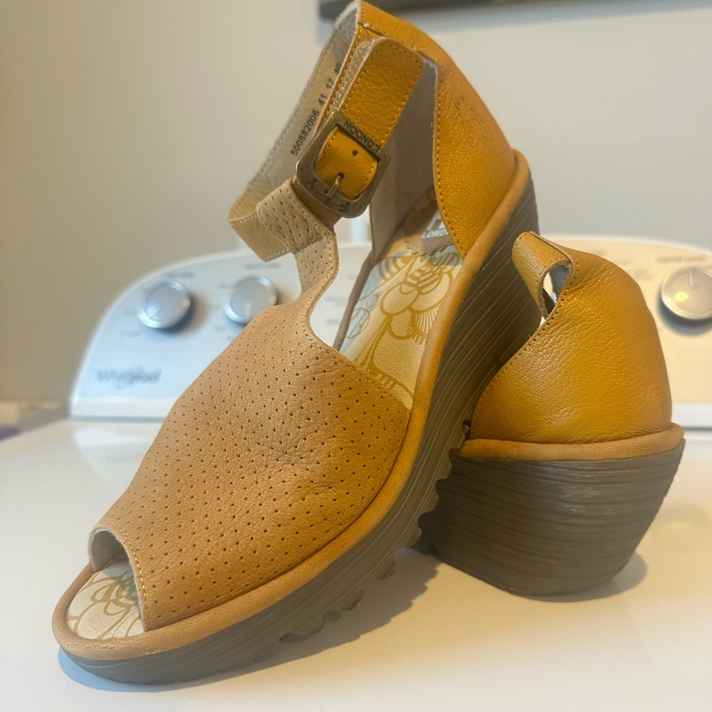 Fly of London platform sandals size 40